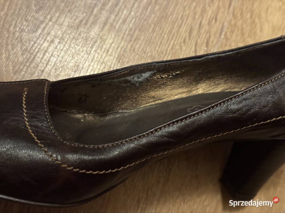 Skórzane czółenka Natali Bratbut Pruszków