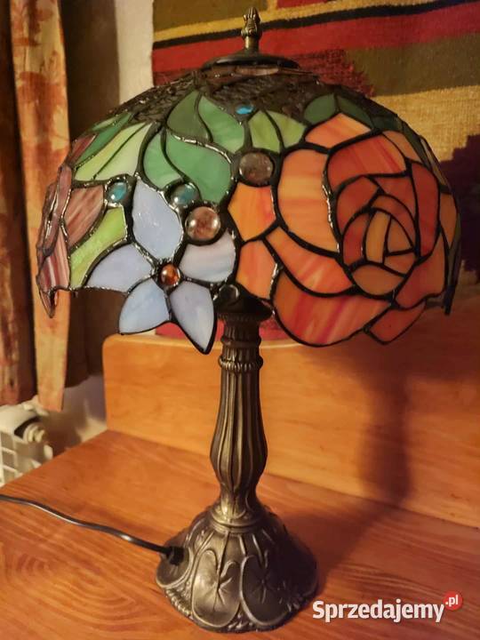 Lampa witrażowa kwiaty żywe kolory Lampy stołowe i nocne podkarpackie Brzozów sprzedam