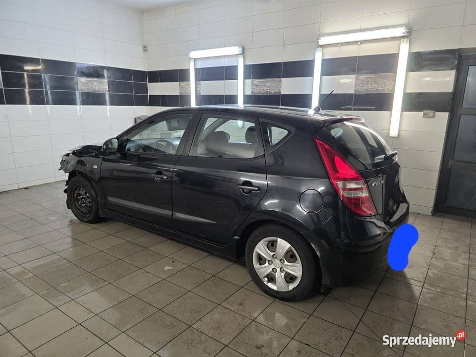 Hyundai i30 HB 14b uszkodzony 2011 Pionki