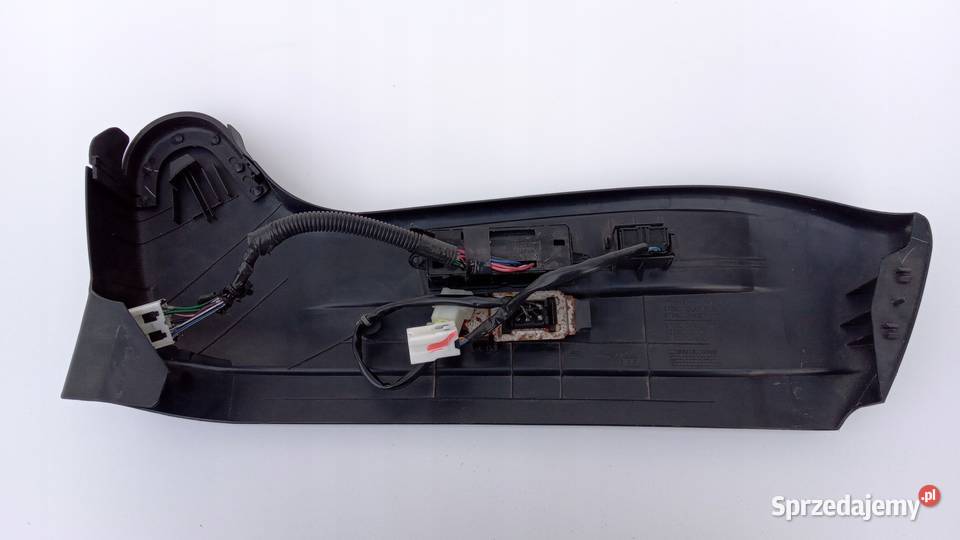 OSŁONA FOTELA PANEL STEROWANIA NISSAN MURANO Z50 osobowe Nowy Tomyśl sprzedam