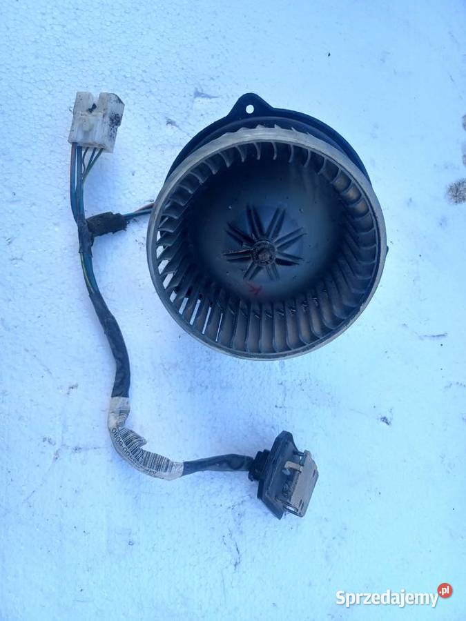 Dmuchawa Wentylator Nawiewu Toyota Yaris 1 lubelskie Pogorzelec