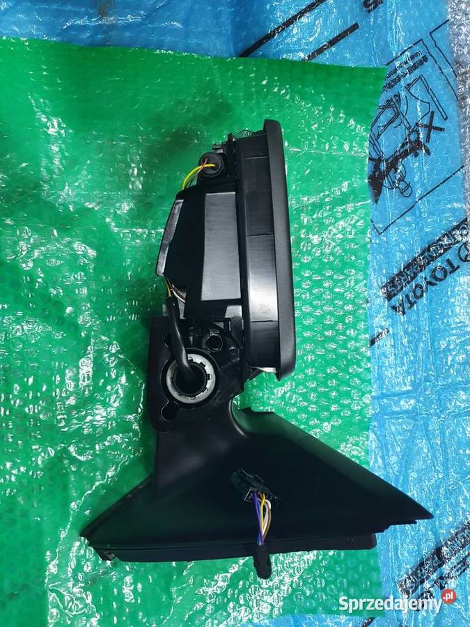 SPRZEDAM LUSTERKO PRAWE SKODA FABIA III Ślesin