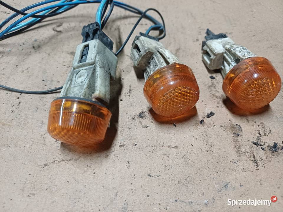 Kierunkowskazy Przód Fiat 126p CC 700 900 Łowicz sprzedam