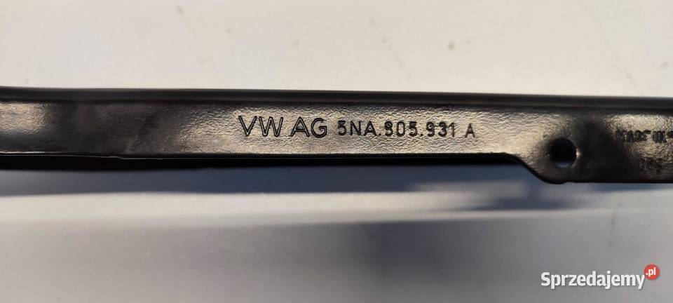 VW TIGUAN II ŚLIZG MOCOWANIE LAMPY PASA LEWY dolnośląskie