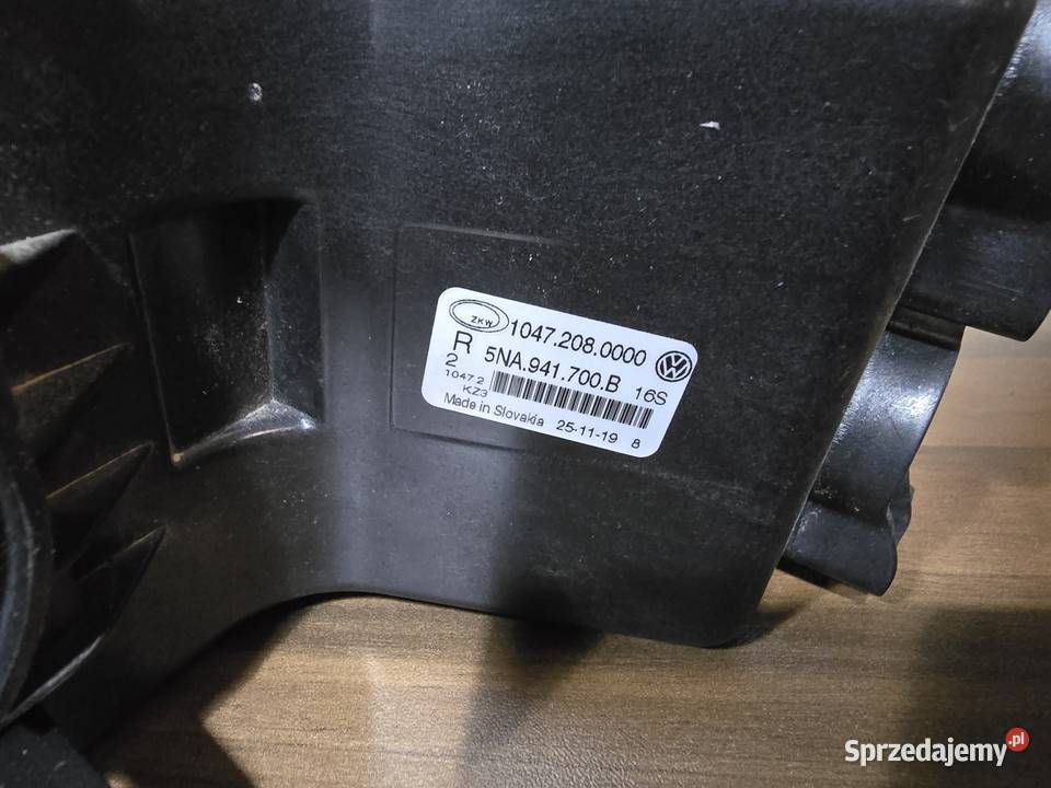 Tiguan lampa halogen wielkopolskie Śrem