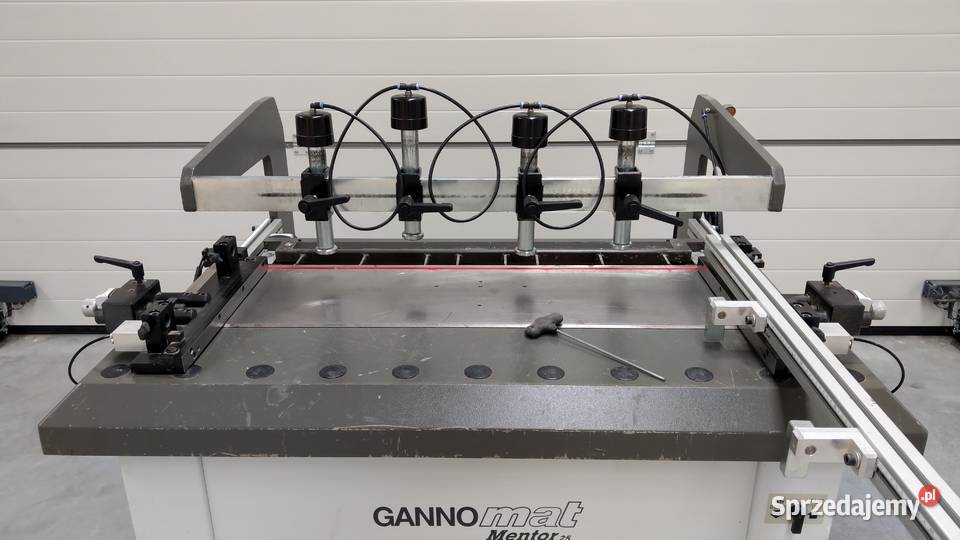 Wiertarka wielowrzecionowa do kołków Gannomat
