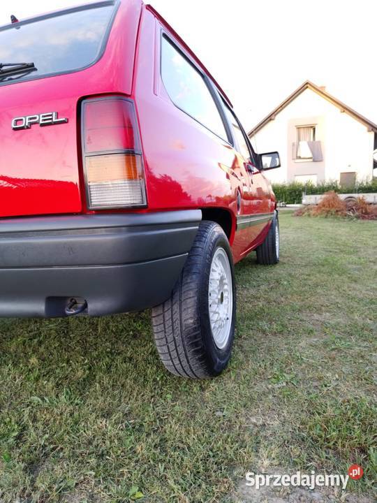 Opel Corsa A 1993 12 petrol Targowiska