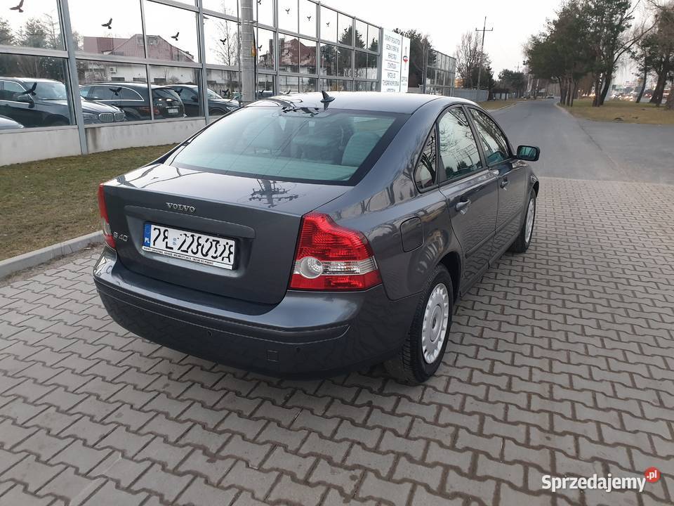 Volvo S40 18 Benzyna 2004r Salon Climatronic nieuszkodzony Poznań