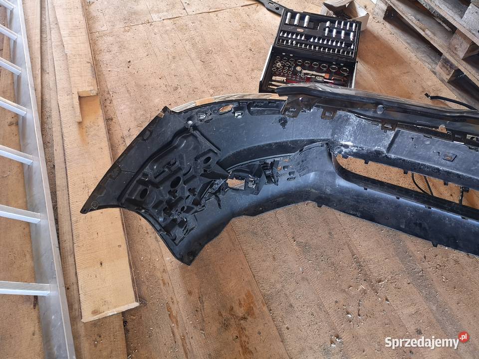 Peugeot 5008 zderzak przód KTVD Podszkle