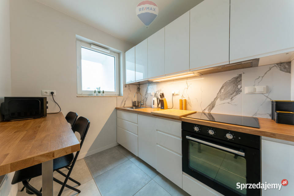 2 pokoje z balkonem i garażem Ursus Szamoty