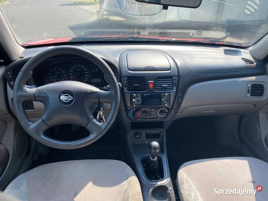Nissan Almera 15 Benzyna2000Długie