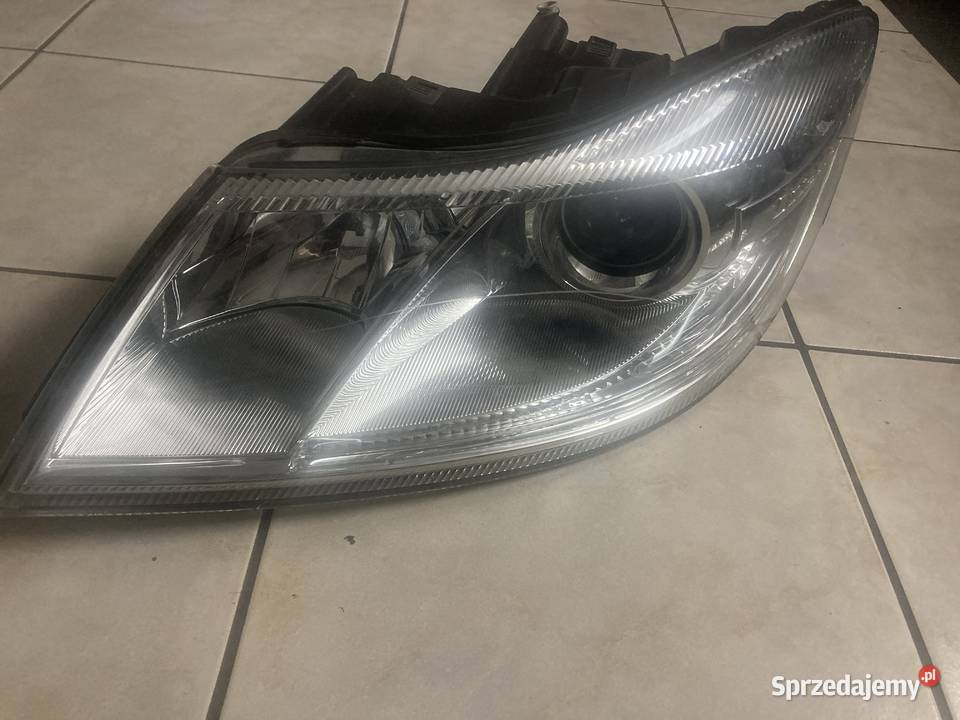 lewa lampa skoda octavia 2 lift Lampy przednie Rakoniewice