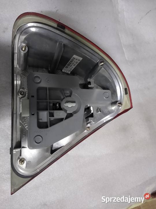 Lampy tył Mercedes C W202 dymione 2028201264R Lampy tylne Piaseczno