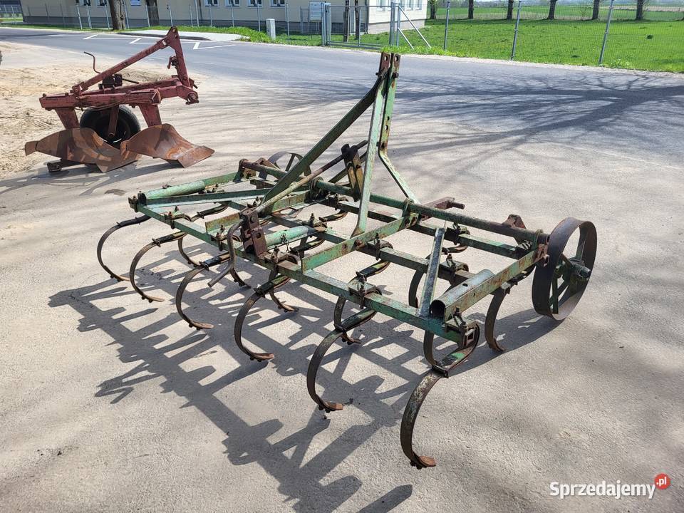 Kultywator 22m w stanie z regulacją głębokości Kultywatory Wąbrzeźno