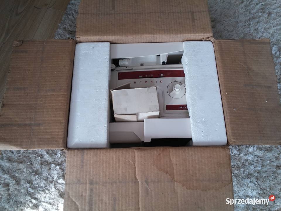 Mszyna do szycia ŁUCZNIK 877 nowa nie używana Mielec