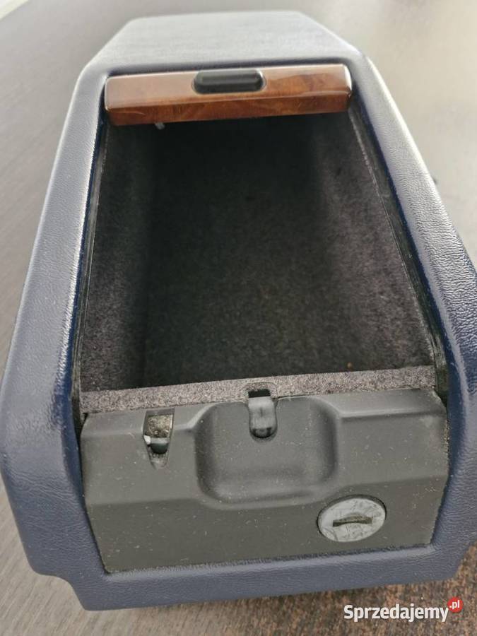 Mercedes 124 Schowek niebieski 1246800852 Gdańsk