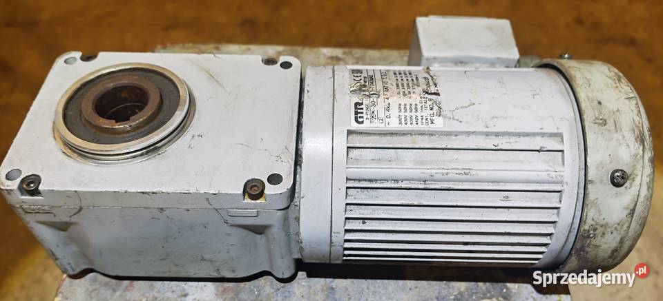 Motoreduktor 04kW 187 obrmin 400 230V Japoński Żyrardów