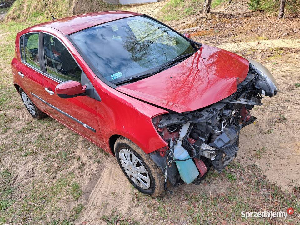 Renault Clio III 15 DCI USZKODZONY Clio śląskie Częstochowa
