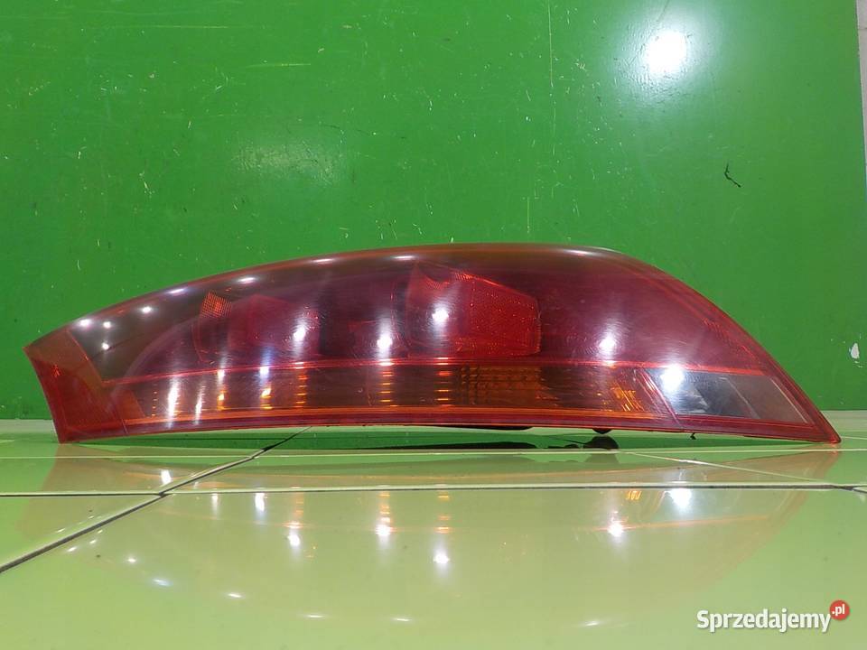 AUDI TT 8J 20 TFSI 07r COUPE 2D lampa lewa tyl
