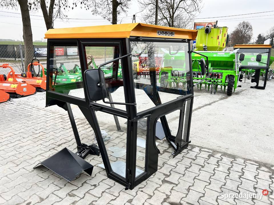 Kabina ciągnikowa kabina Ursus C330 C360 MF235 Sochaczew