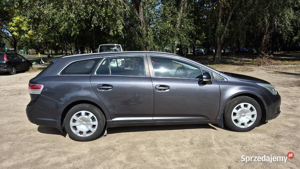 Toyota Avensis kombi 2010 salon Polska super 4/5 Warszawa