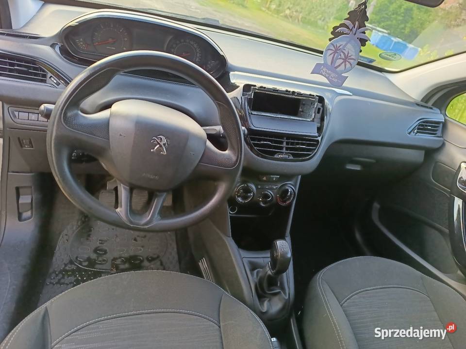 Peugeot 208 2013 14hdi 175 przebiegu 1400cm3 Iłowa