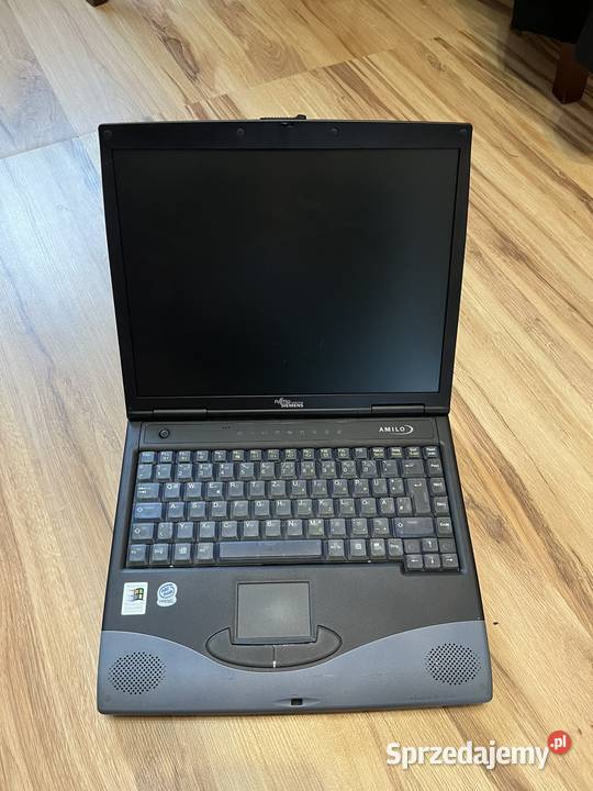 Stary laptop Fujitsu Siemens Amilo M6100 Intel Celeron  Fujitsu-Siemens Brzana