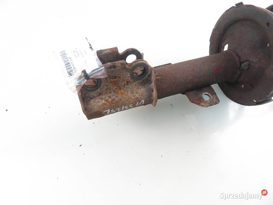 MCPERSON LEWY PRZEDNI TOYOTA AVENSIS VERSO 20 D osobowe sprzedam