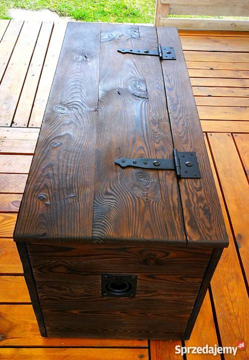 Rustykalna kolonialna skrzynia ogniem malowana Pozostałe Krasów