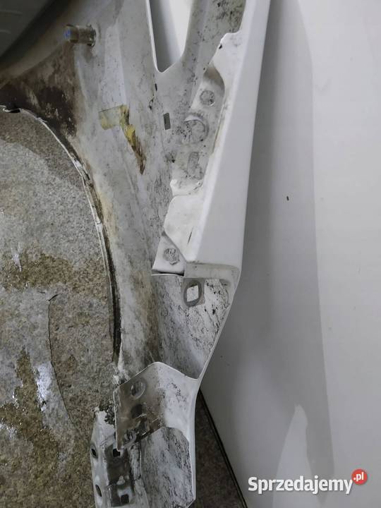 BŁOTNIK LEWY PRZÓD EN BIAŁY Ford Transit Courier