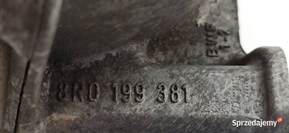 AUDI Q5 ŁAPA PODUSZKA SILNIKA PRAWA 8R0199381A sprzedam