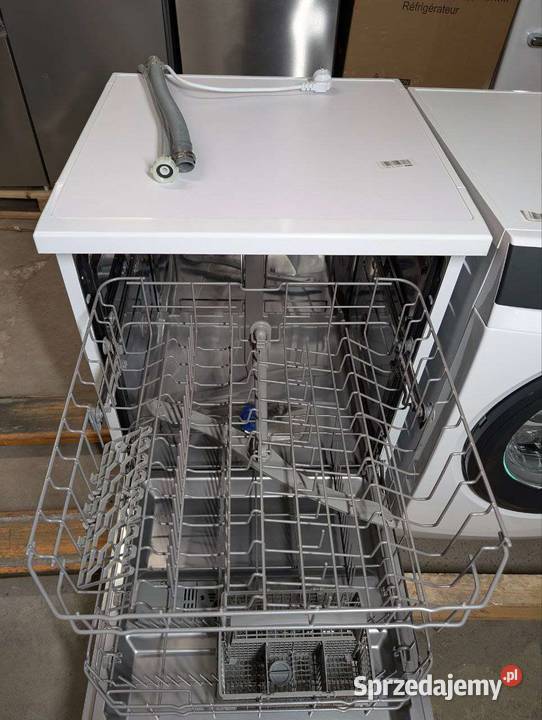 Zmywarka wolnostojąca Midea