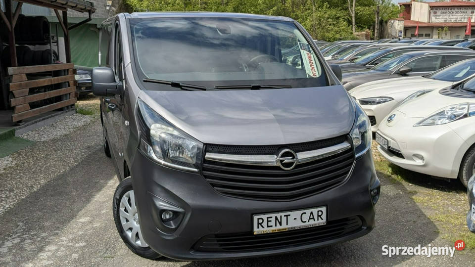 Opel Vivaro 16CDTi Long125BUS 3Osoby Rok produkcji 2017 Motoryzacja śląskie Częstochowa