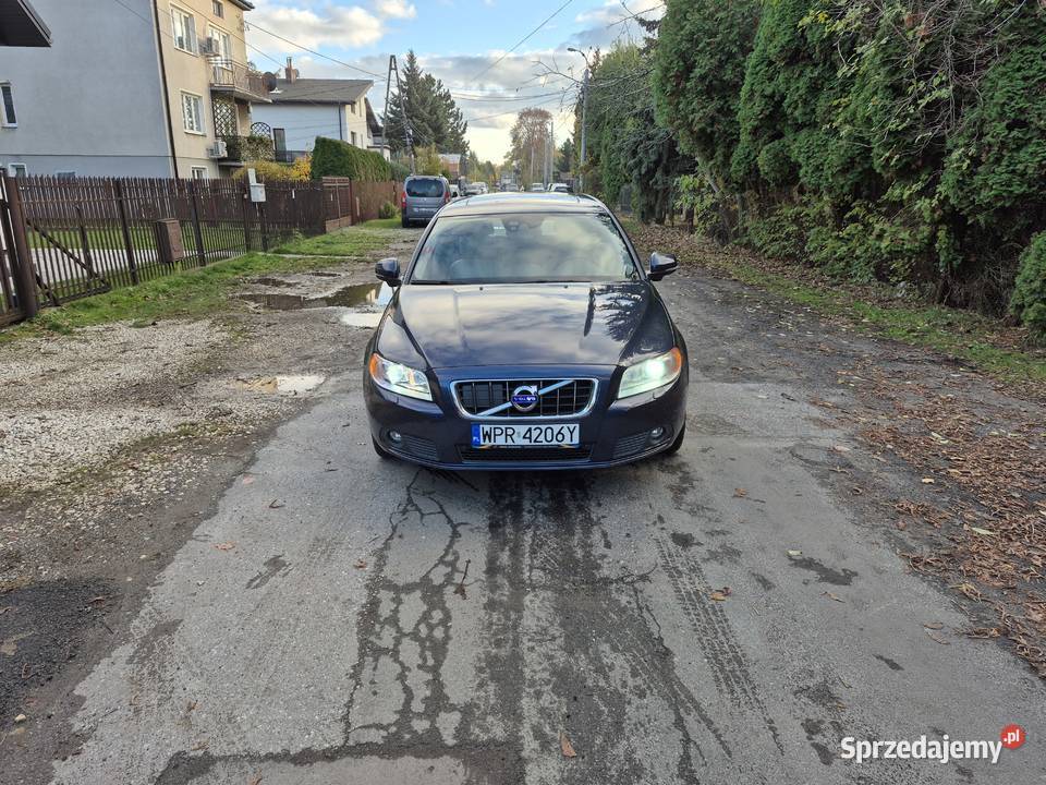 Volvo v60 plugin hybrid Brwinów