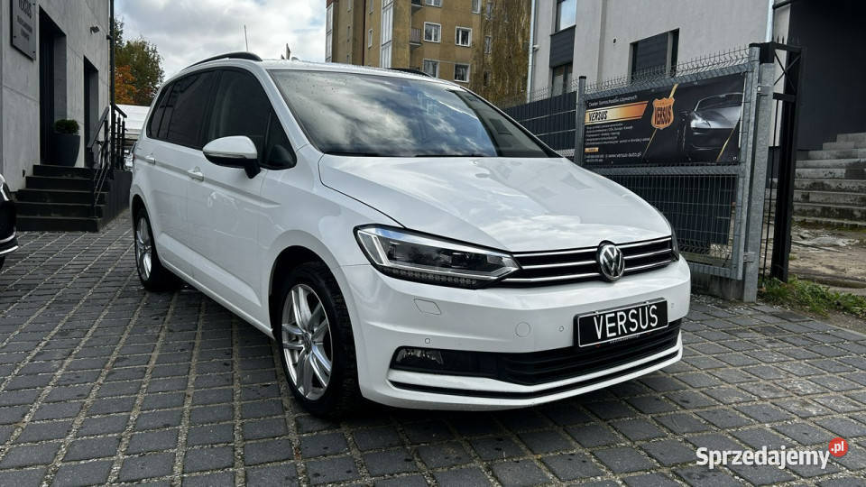 Volkswagen Touran 20 TDI 2017 DSG Top Led Radar Gdynia