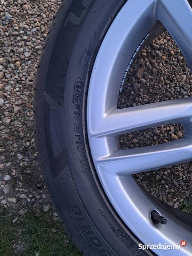 Koła opony 235 50 18 alufelgi piękne Audi Samochodowe