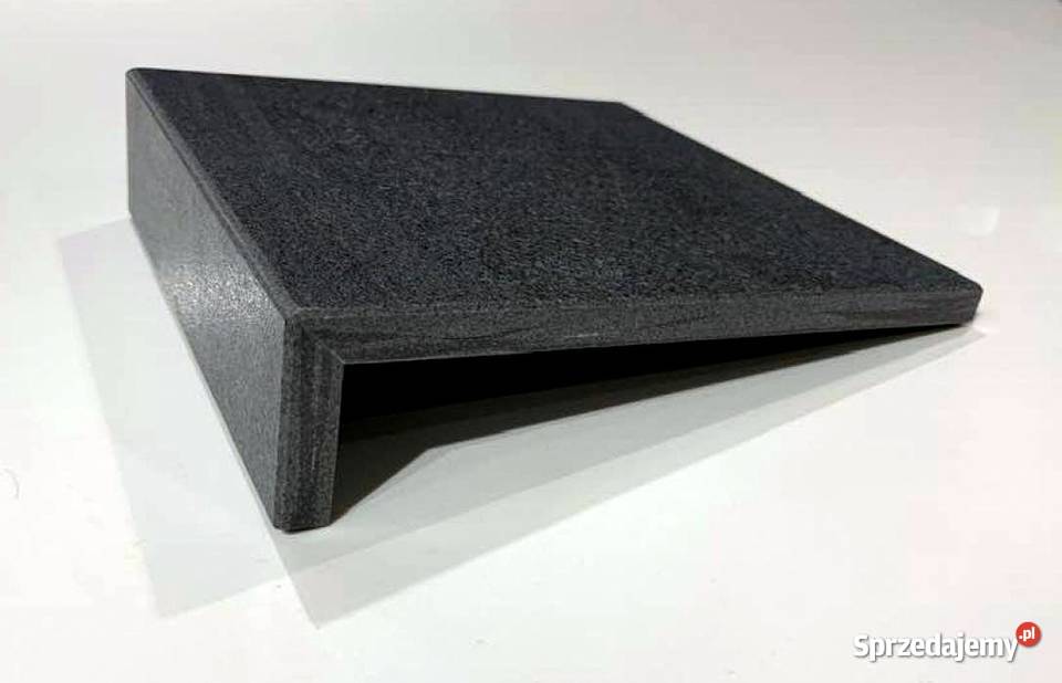 Płytki na schody z kapinosem 120x30