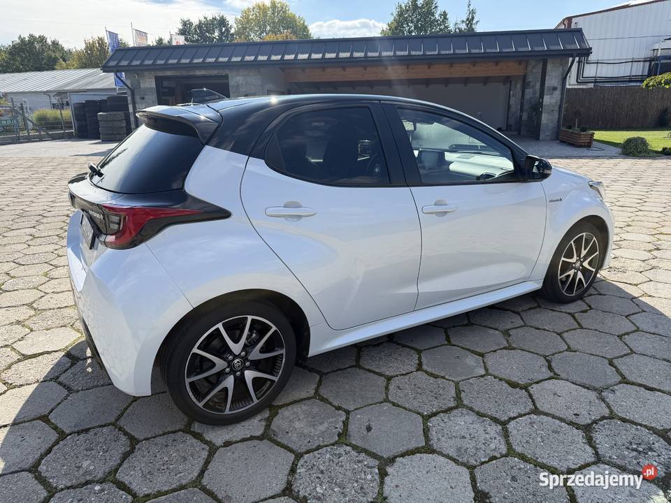 Toyota Yaris Hybrid 15 2021 HGR STYLE przebieg ogranicznik prędkości łódzkie Skierniewice