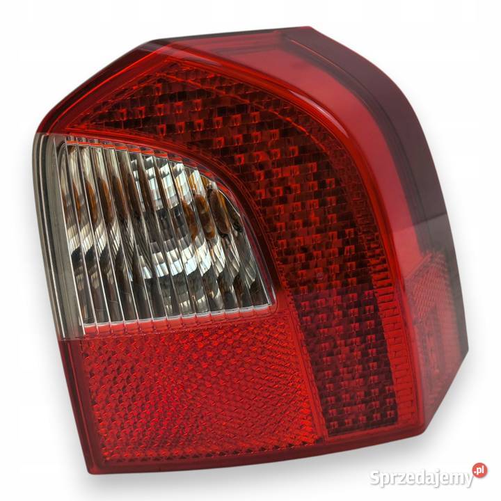 LAMPA PRAWA Volvo V70 III XC70 20072013 tylna Chełm