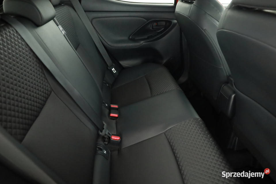 Toyota Yaris 15 VVTi Hybrid Piaseczno