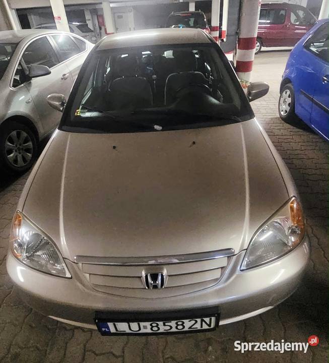 Honda civic 7 sedan 16 benzyna 7 lat w jednych benzyna Mińsk Mazowiecki