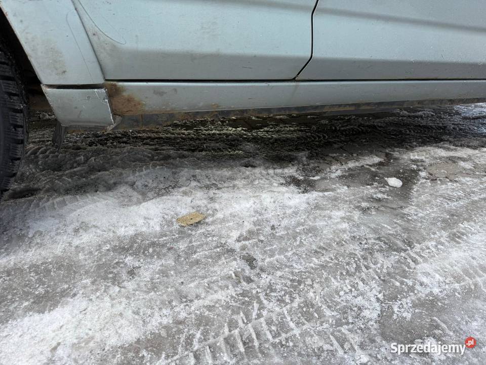 Toyota rav4 4x4 bogata wersja nieuszkodzony Zator