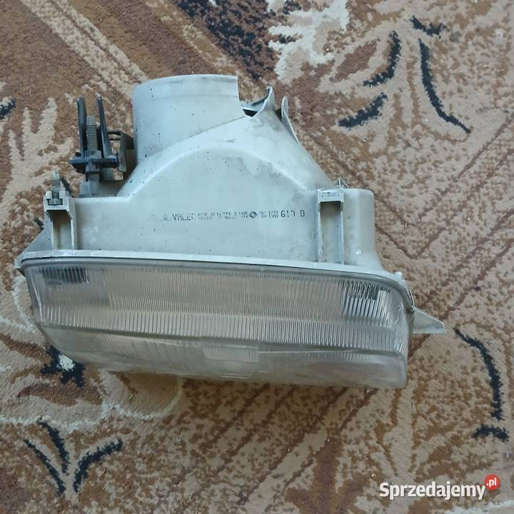 Renault 19 lampa prawa przednia Radomsko sprzedam
