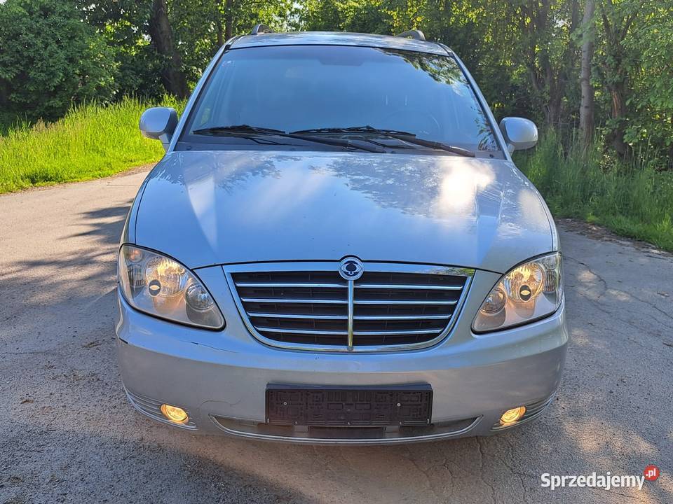 Ssangyong Rodius 4x4 27 Mercedes 7 osobowy Oleśnica