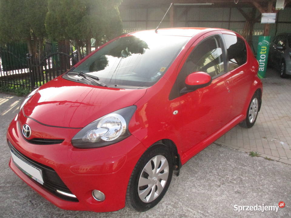 Toyota Aygo 10 VVTi 681 Właściciel Klima serwis elektryczne szyby Kuby-Młyny