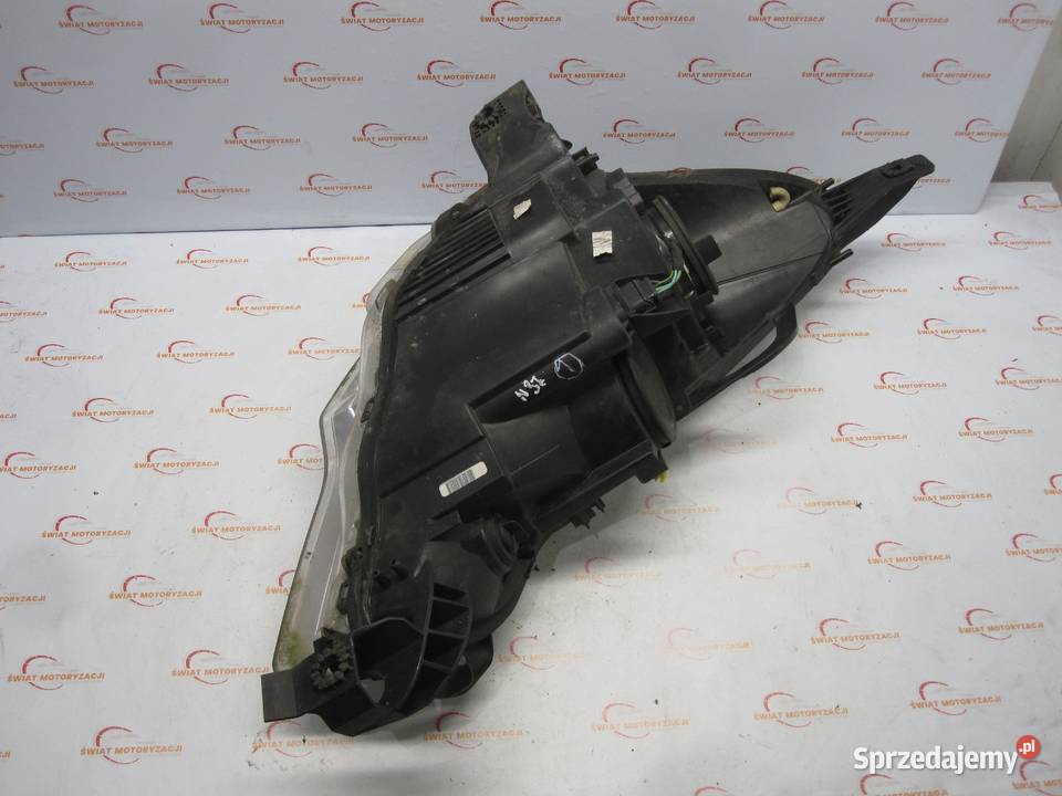 CITROEN DS3 11r lampa lewa przód ANGLIK