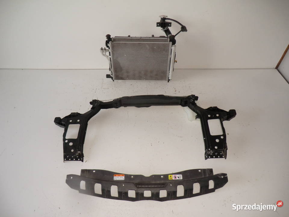 Hyundai I10 II 10 12 benz 2013 komplet chłodnic