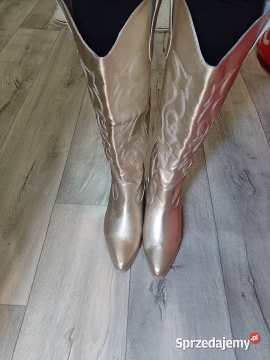 3940 Złote Wyszywane Kozaki kowbojki wieczorowe sprzedam