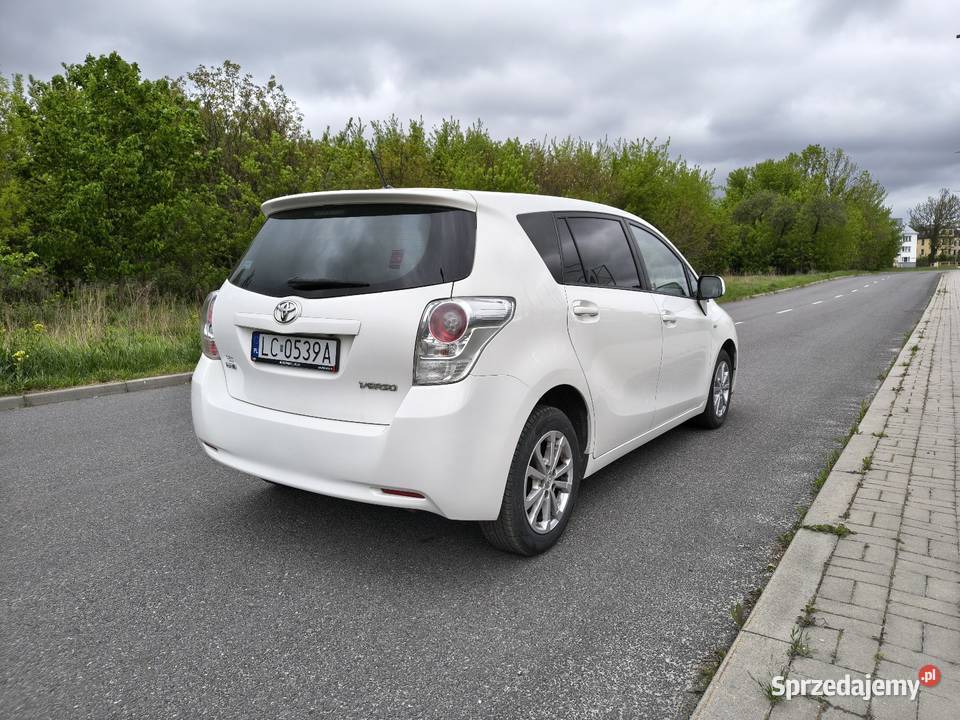 Toyota Verso 2012r 20 D4D kurtyny powietrzne Chełm sprzedam
