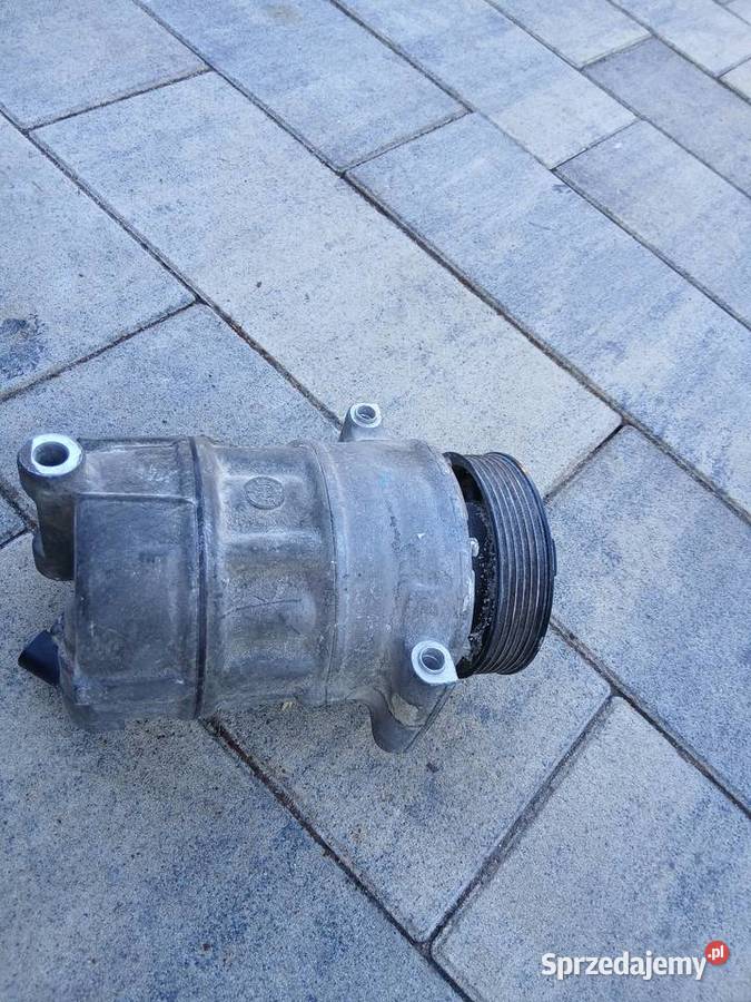 Sprzedam sprężarke vw tourona 1 19 tdi 2010 r